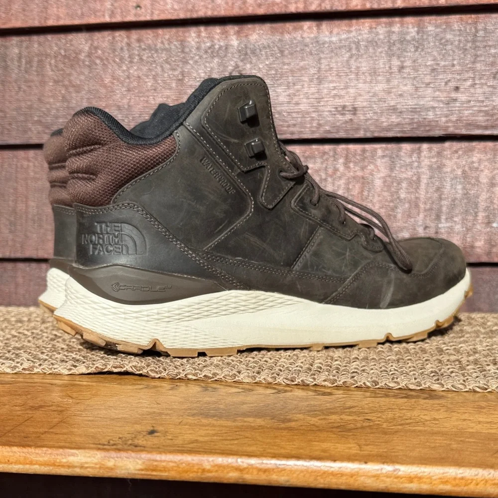 The North Face Men's Dark Brown waterproof leather boots Vals II size 14